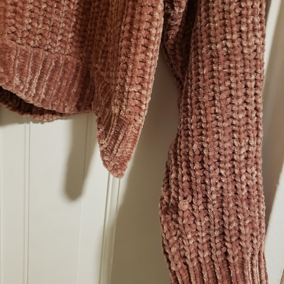 Dusty pink chenille cropped sweater sz M - Picture 3 of 3